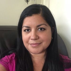 Meet your Posher, Gabriela